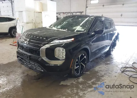 2022 Mitsubishi Outlander Es 2.5 S-Awc z USA, uszkodzony, nr VIN JA4J4TA8XNZ041862